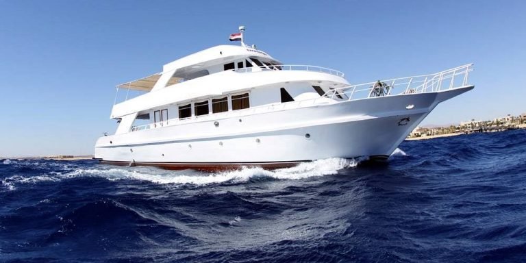 Private Boat VIP Trip Hurghada